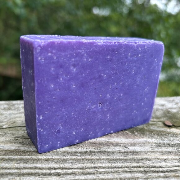Handmade Oak Moss Lavender Cold Process Soap Bar - Picture 1 of 1